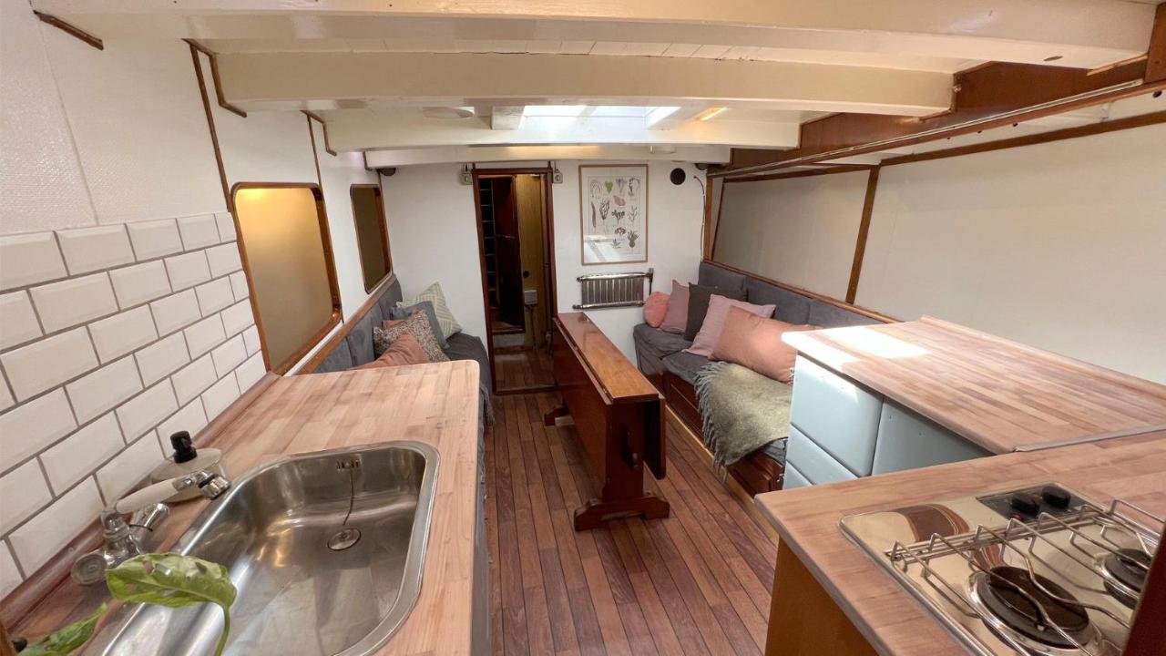 Varra Water - Unique Boat Accomodation - Bornholm Nexo Exterior photo