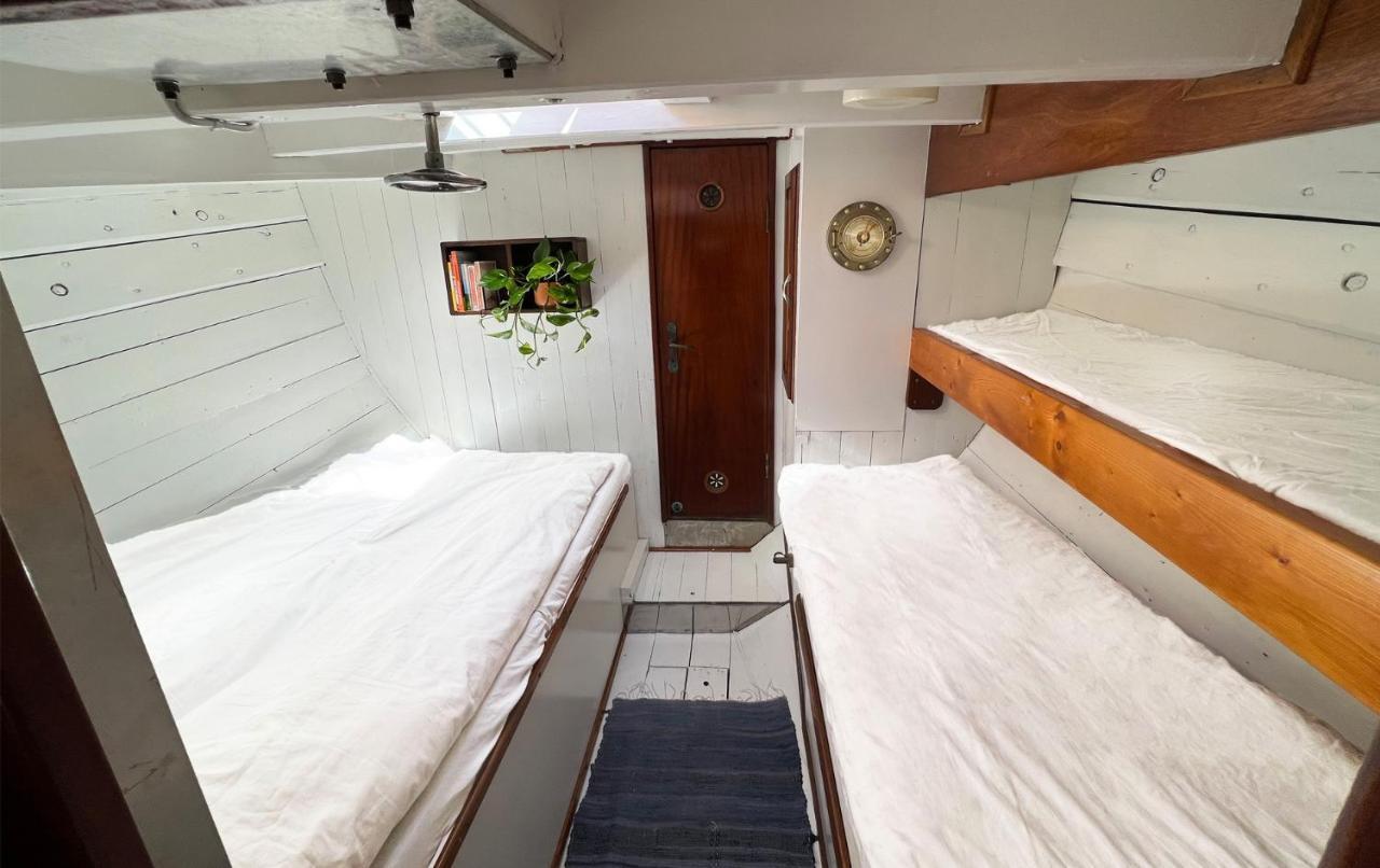Varra Water - Unique Boat Accomodation - Bornholm Nexo Exterior photo